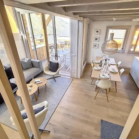 Caseblanche - La Retreat Mae-2984